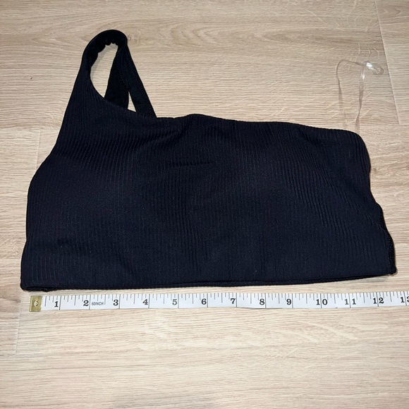 Lululemon Ribbed Nulu Asymmetrical Yoga Bra in Black - Picture 8 of 11